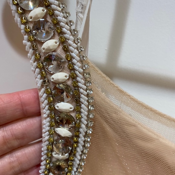 RACHEL ALLEN NUDE BEADED HOMECOMING DRESS SZ 4 SHORT DRESS - Picture 11 of 12